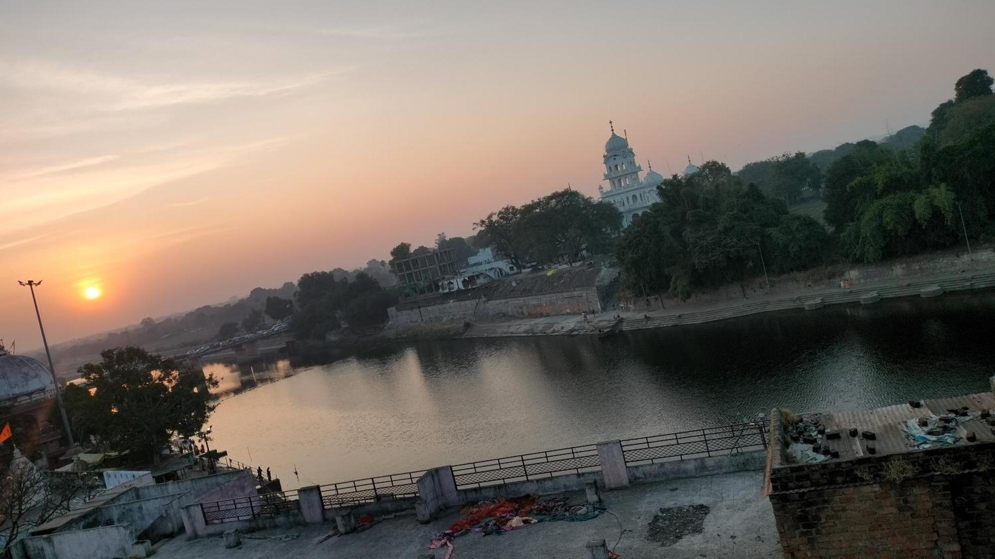 Kailash Kuti Guest House Ujjain Eksteriør bilde