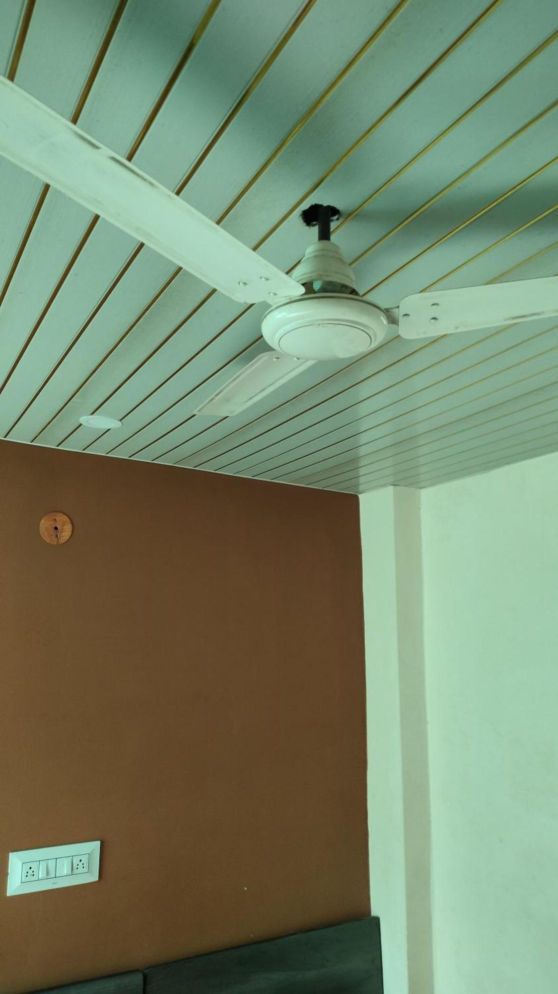 Kailash Kuti Guest House Ujjain Rom bilde
