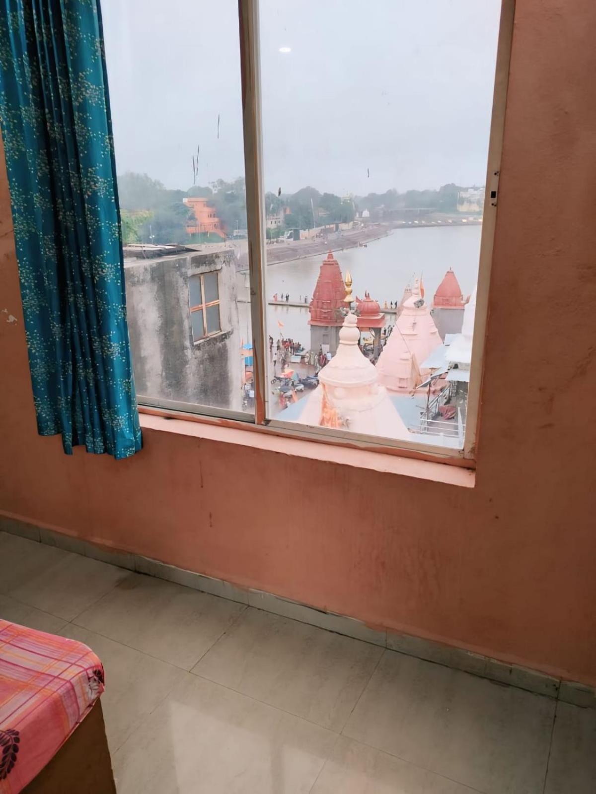 Kailash Kuti Guest House Ujjain Eksteriør bilde